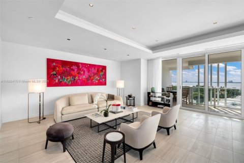 Copropriété à louer à Miami Beach, Floride: 3 chambres, 294.78 m2 № 1816381 - photo 2