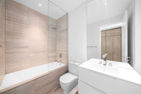 Copropriété à louer à Miami Beach, Floride: 3 chambres, 294.78 m2 № 1816381 - photo 20