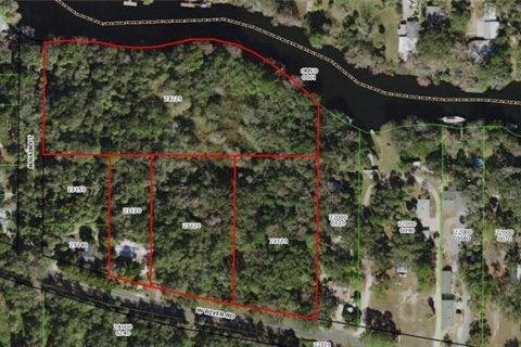 Terreno en venta en Inglis, Florida № 1512270 - foto 1
