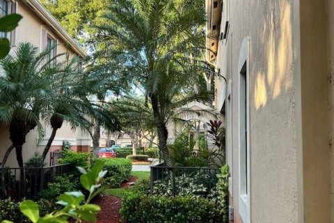 Touwnhouse à louer à Weston, Floride: 4 chambres, 166.3 m2 № 2303405 - photo 24