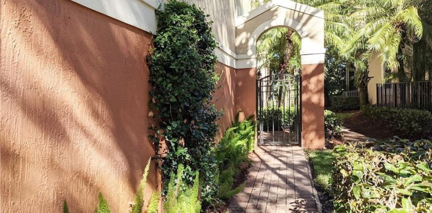 Touwnhouse à Weston, Floride 4 chambres, 166.3 m2 № 2303405