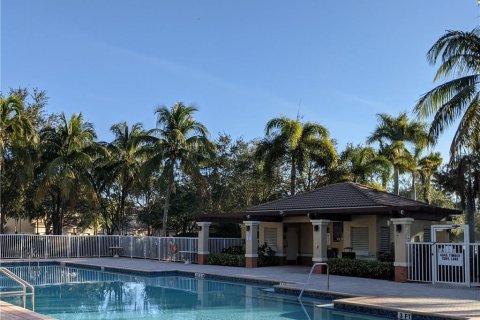 Touwnhouse à louer à Weston, Floride: 4 chambres, 166.3 m2 № 2303405 - photo 30