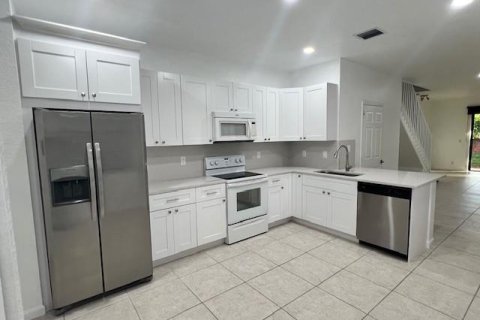 Touwnhouse à louer à Weston, Floride: 4 chambres, 166.3 m2 № 2303405 - photo 8