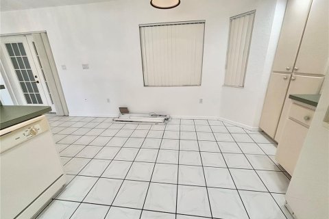 Villa ou maison à vendre à Port Charlotte, Floride: 3 chambres, 156.26 m2 № 2144207 - photo 8