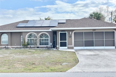 Villa ou maison à Port Charlotte, Floride 3 chambres, 156.26 m2 № 2144207