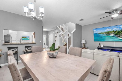 Touwnhouse à vendre à Boca Raton, Floride: 3 chambres, 144.28 m2 № 2076327 - photo 17