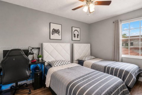 Touwnhouse à vendre à Boca Raton, Floride: 3 chambres, 144.28 m2 № 2076327 - photo 23