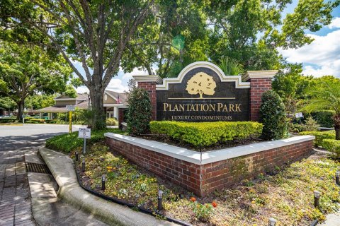 Condo in Orlando, Florida, 2 bedrooms  № 1537955 - photo 19