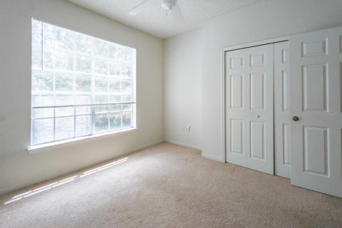 Condo in Orlando, Florida, 2 bedrooms  № 1537955 - photo 9