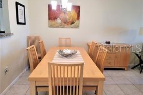 Copropriété à louer à Sarasota, Floride: 2 chambres, 106.37 m2 № 2205311 - photo 13