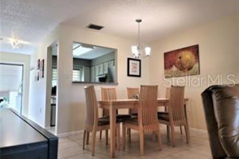 Copropriété à louer à Sarasota, Floride: 2 chambres, 106.37 m2 № 2205311 - photo 15