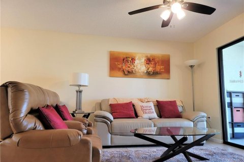 Copropriété à louer à Sarasota, Floride: 2 chambres, 106.37 m2 № 2205311 - photo 7