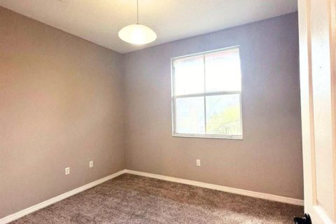 Townhouse in Tamarac, Florida 3 bedrooms, 142.7 sq.m. № 2250861 - photo 13
