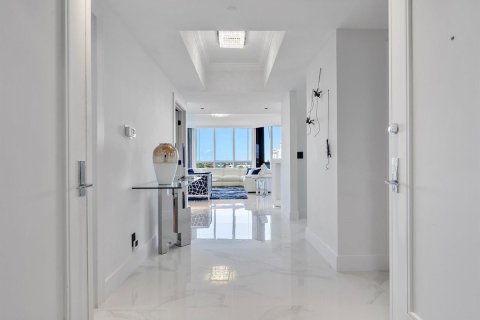 Condo in Fort Lauderdale, Florida, 3 bedrooms № 2081533 - photo 12