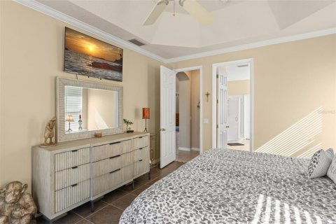 Casa en venta en Apopka, Florida, 5 dormitorios, 307.51 m2 № 2383468 - foto 15