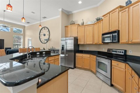 Casa en venta en Apopka, Florida, 5 dormitorios, 307.51 m2 № 2383468 - foto 23