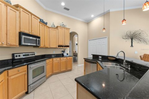 Casa en venta en Apopka, Florida, 5 dormitorios, 307.51 m2 № 2383468 - foto 24