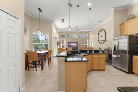 Casa en venta en Apopka, Florida, 5 dormitorios, 307.51 m2 № 2383468 - foto 22