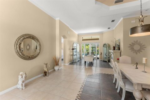 Casa en venta en Apopka, Florida, 5 dormitorios, 307.51 m2 № 2383468 - foto 3