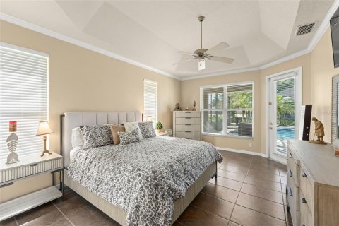 Casa en venta en Apopka, Florida, 5 dormitorios, 307.51 m2 № 2383468 - foto 13