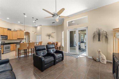 Casa en venta en Apopka, Florida, 5 dormitorios, 307.51 m2 № 2383468 - foto 30