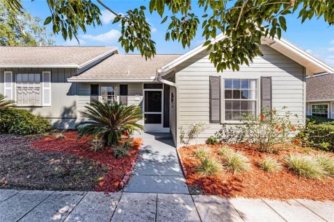 Condominio en venta en Apopka, Florida, 2 dormitorios, 91.04 m2 № 1771423 - foto 1