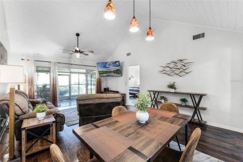 Condominio en venta en Apopka, Florida, 2 dormitorios, 91.04 m2 № 1771423 - foto 4