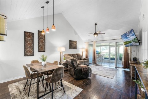 Condo in Apopka, Florida, 2 bedrooms  № 1771423 - photo 5