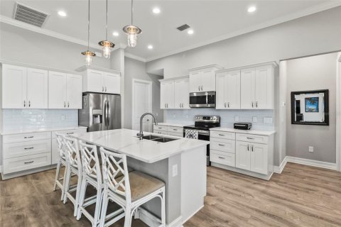 Villa ou maison à vendre à Port Charlotte, Floride: 3 chambres, 172.15 m2 № 2436743 - photo 6