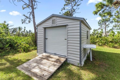 Villa ou maison à vendre à Port Charlotte, Floride: 3 chambres, 172.15 m2 № 2436743 - photo 12