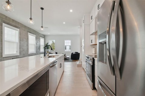 Купить таунхаус в Сент-Питерсберг, Флорида 8 комнат, 193.14м2, № 1878271 - фото 29