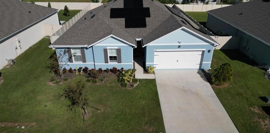 Villa ou maison à Auburndale, Floride 4 chambres, 18.02 m2 № 1716630