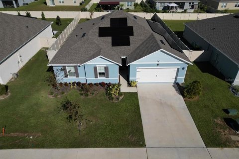 House in Auburndale, Florida 4 bedrooms, 18.02 sq.m. № 1716630 - photo 23