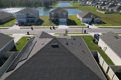 House in Auburndale, Florida 4 bedrooms, 18.02 sq.m. № 1716630 - photo 26