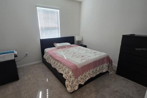 House in Auburndale, Florida 4 bedrooms, 18.02 sq.m. № 1716630 - photo 5