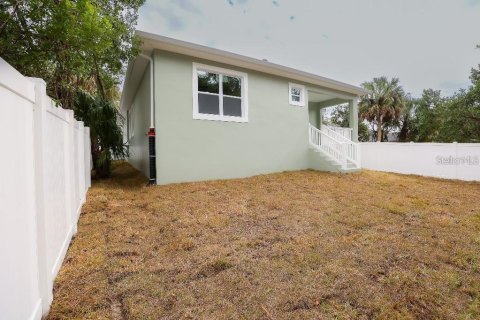 Casa en alquiler en Tampa, Florida, 3 dormitorios, 130.06 m2 № 1913050 - foto 12