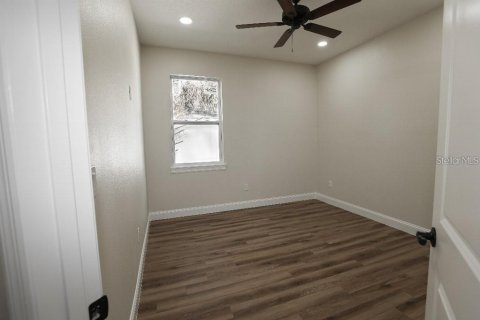 Casa en alquiler en Tampa, Florida, 3 dormitorios, 130.06 m2 № 1913050 - foto 14