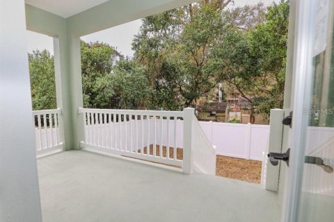 Casa en alquiler en Tampa, Florida, 3 dormitorios, 130.06 m2 № 1913050 - foto 4