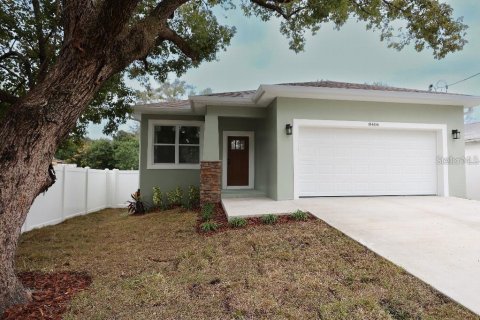 Casa en alquiler en Tampa, Florida, 3 dormitorios, 130.06 m2 № 1913050 - foto 1