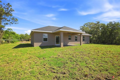 House in Lake Placid, Florida 3 bedrooms, 139.35 sq.m. № 2068842 - photo 29