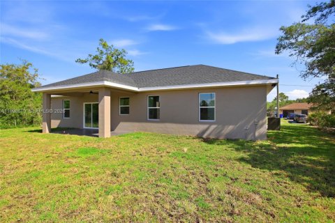 House in Lake Placid, Florida 3 bedrooms, 139.35 sq.m. № 2068842 - photo 28