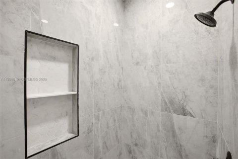 House in Lake Placid, Florida 3 bedrooms, 139.35 sq.m. № 2068842 - photo 14