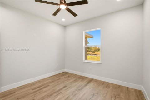 House in Lake Placid, Florida 3 bedrooms, 139.35 sq.m. № 2068842 - photo 16