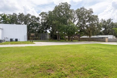 Immobilier commercial à vendre à Polk City, Floride № 2131753 - photo 15