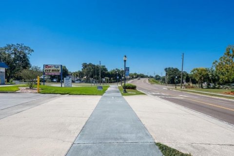Immobilier commercial à vendre à Polk City, Floride № 2131753 - photo 20