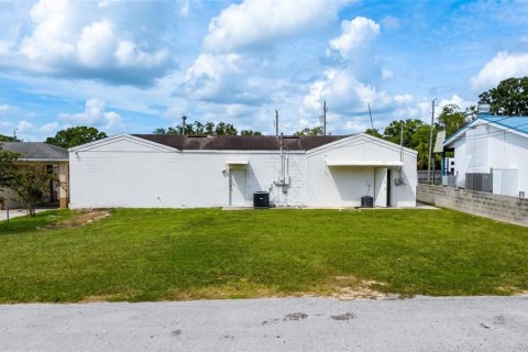 Immobilier commercial à vendre à Polk City, Floride № 2131753 - photo 13