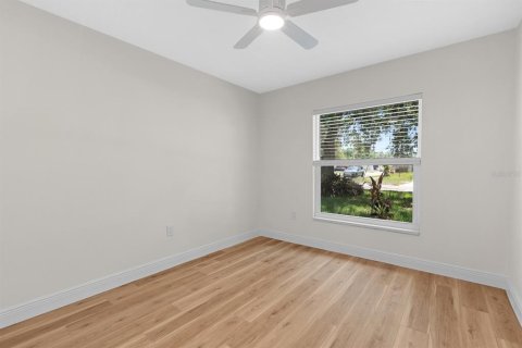 Casa en venta en Brandon, Florida, 4 dormitorios, 173.26 m2 № 2148011 - foto 27