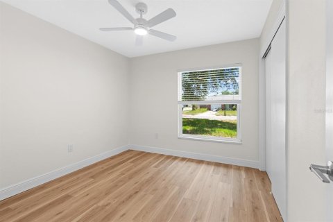 Casa en venta en Brandon, Florida, 4 dormitorios, 173.26 m2 № 2148011 - foto 30