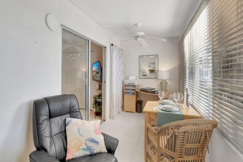 Купить кондоминиум в Дирфилд-Бич, Флорида 3 комнаты, 65.03м2, № 2246219 - фото 18