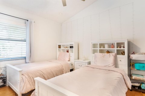 Condo in Boca Raton, Florida, 2 bedrooms  № 2392655 - photo 17